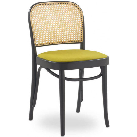 663  Raw or finished beech wood chair, finishings to choice