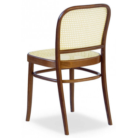 663  Raw or finished beech wood chair, finishings to choice