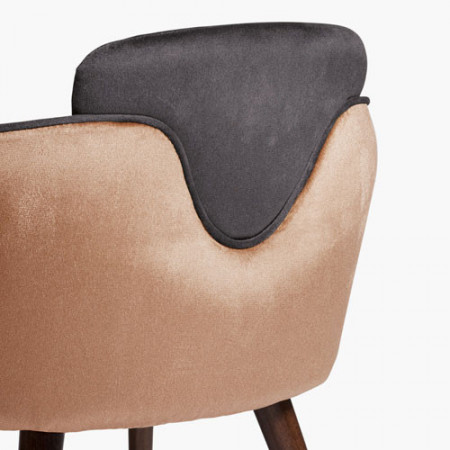 957  Raw or finished beech wood armchair, finishing to choice