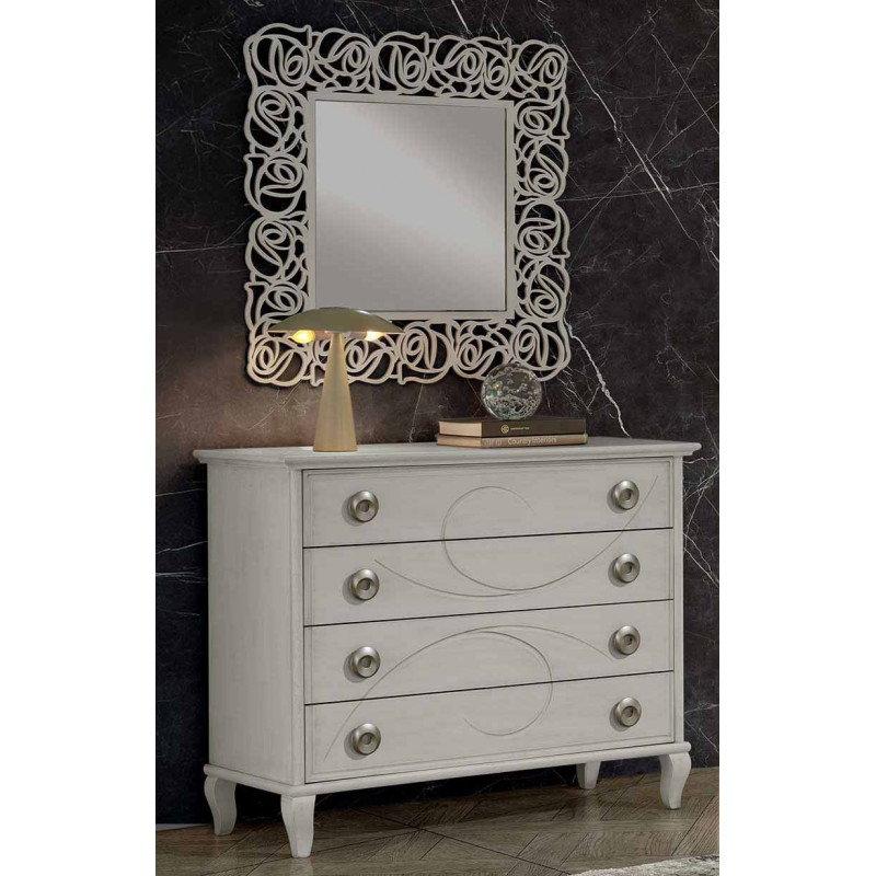 2607  Raw or finished 4 drawers dresser, finishes to customer choice