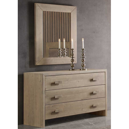 2493  Raw or finished king size bed, finishes to customer choice