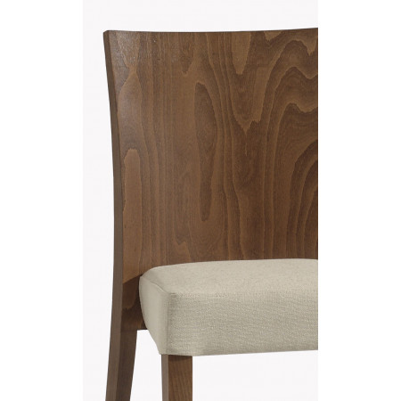 542/I  Sedia impilabile in faggio grezza o finita, finiture a scelta