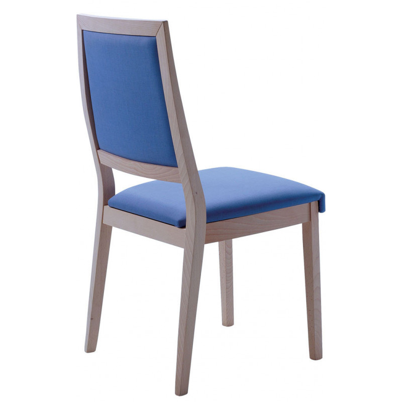 589  Sedia impilabile in faggio, grezza o finita, finiture a scelta