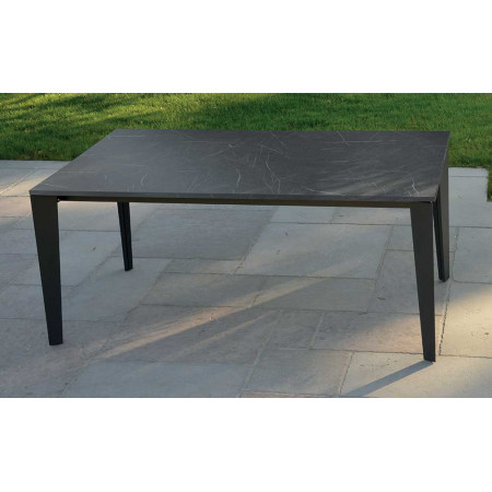 2289 Tavolo allungabile con base in metallo e piano in melaminico effetto marmo