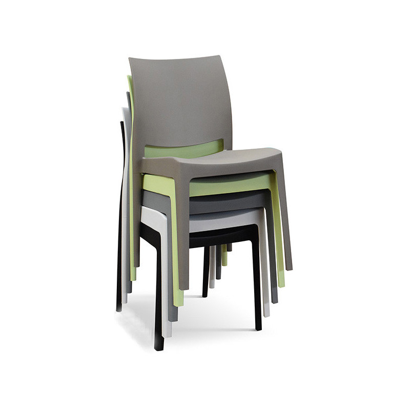 986  Sedia impilabile, struttura in polipropilene 8 colori