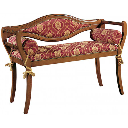 578 Sofa in raw or finished beech, finishes of your choice