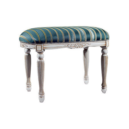 580/O - 580/R  Stool in raw or finished beech, finishes of your choice