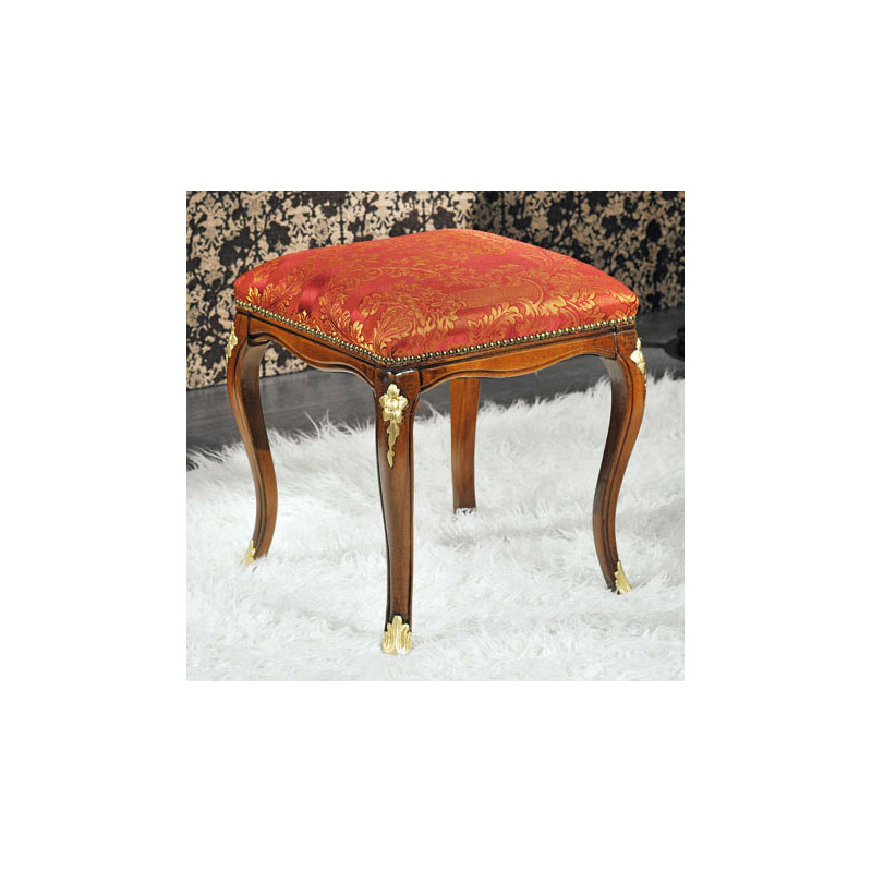 581/Q - 581/R  Stool in raw or finished beech, finishes of your choice